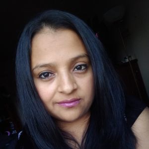 Meet your Posher, Dayra